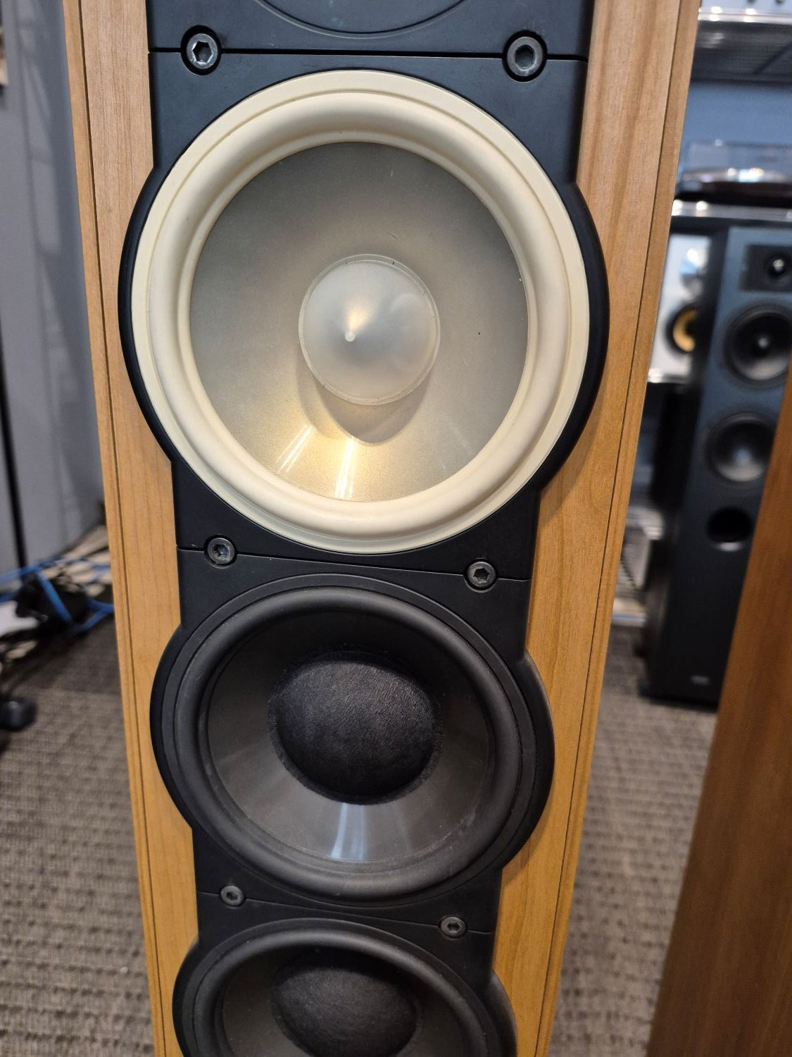 PARADIGM Diffusori Monitor 7 V.5