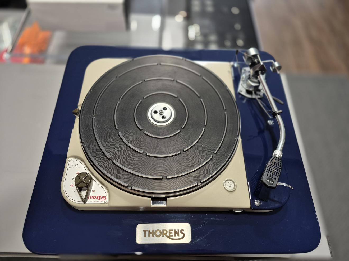 THORENS TD 124 - Giradischi storico completamente customizzato