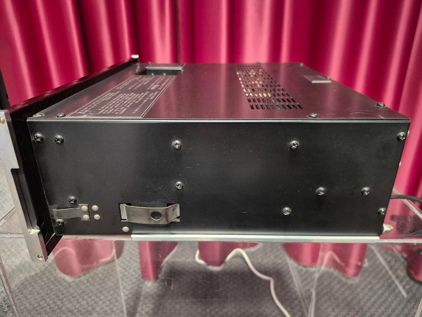 Mc INTOSH C-32 Preamplificatore