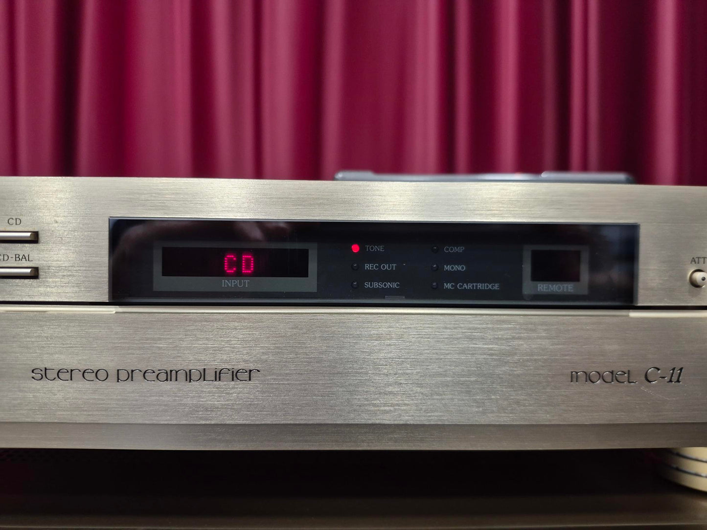 ACCUPHASE C11 e P11 - Premplificatore e finale di potenza stereo