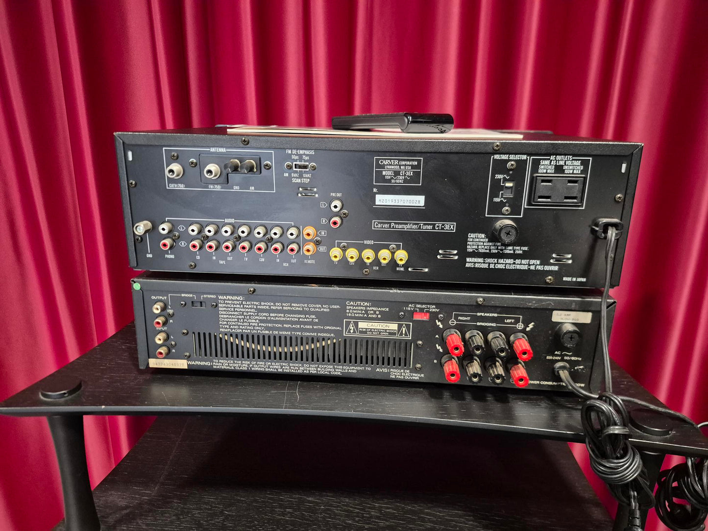 CARVER Sintopreamplificatore AV e finale di potenza.