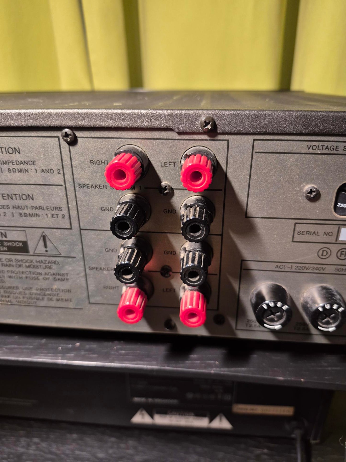 HARMAN KARDON PM 665 Amplificatore integrato